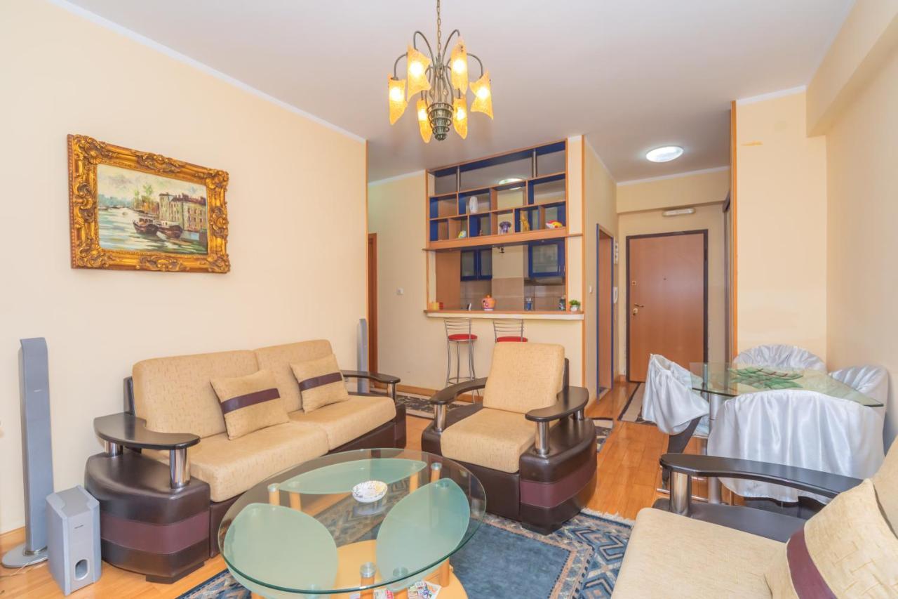 White Bear Budva Exterior foto